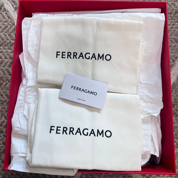 Ferragamo Selyna 55 Boot Sz 8.5 - Picture 10 of 12